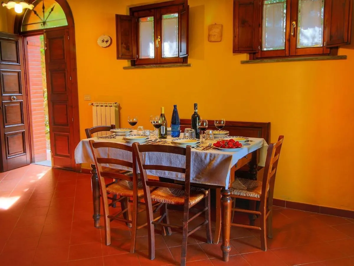 Holiday home Belvilla By Oyo Attractive Mansion With Pool Valiano Italy